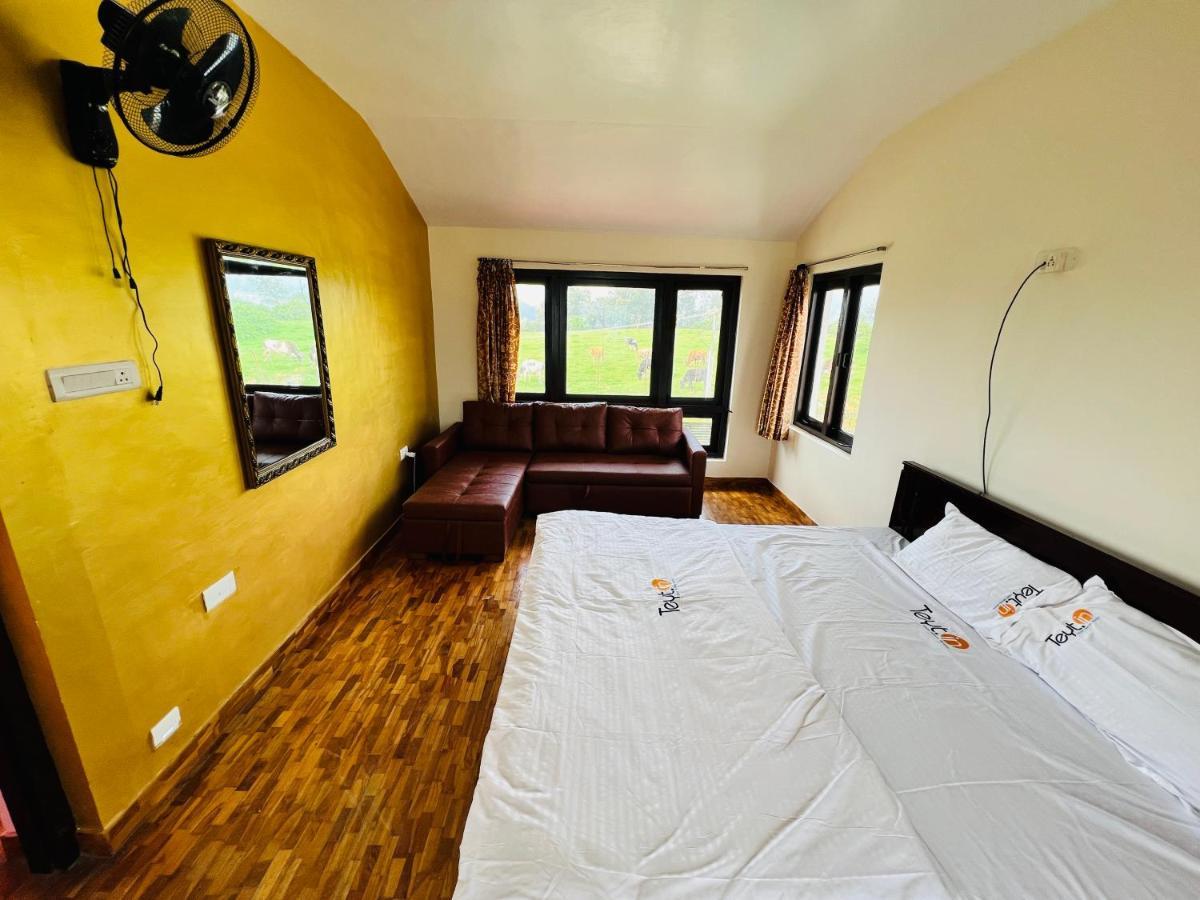 Teyt Castle Villa Ooty Eksteriør bilde
